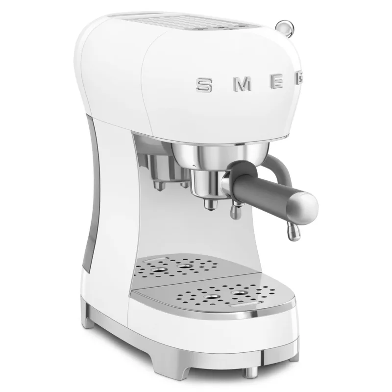SMEG COFFEE MAKER 50´STYLE WHITE ECF02WHEU 3